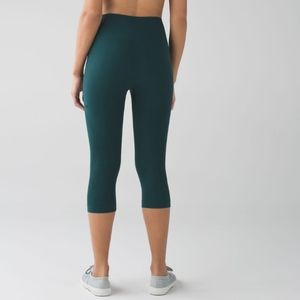 Lululemon  Flow & Go Crop